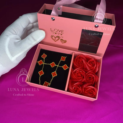 Collier et Bracelet Trèfles Rouges